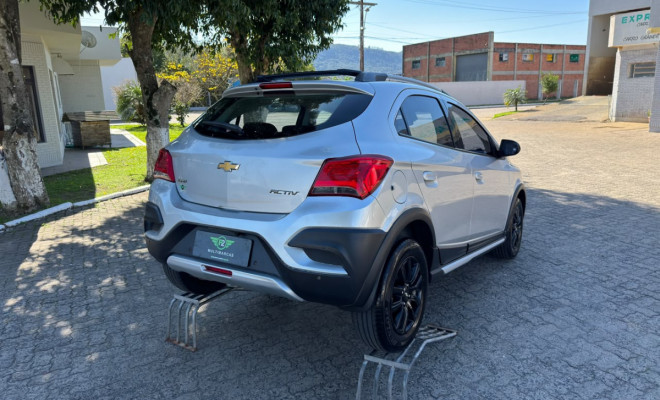 GM - Chevrolet ONIX HATCH ACTIV 1.4 8V Flex 5P Aut. 2019 Flex-2