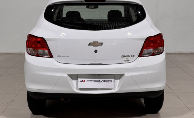 GM - Chevrolet ONIX HATCH LS 1.0 8V FlexPower 5p Mec. 2014 Flex-3