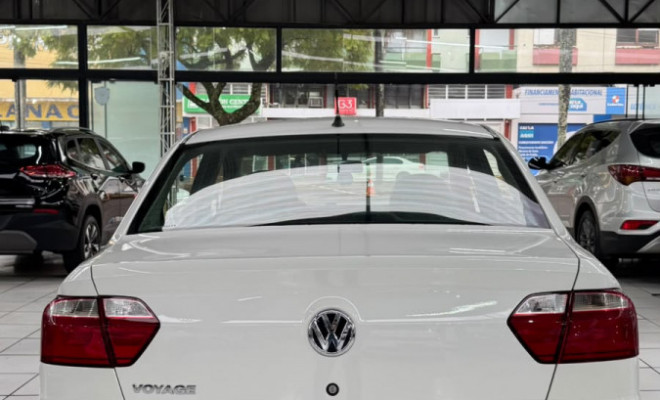 VW - VolksWagen VOYAGE 1.0/1.0 City Mi Total Flex 8V 4p 2014 Flex-4