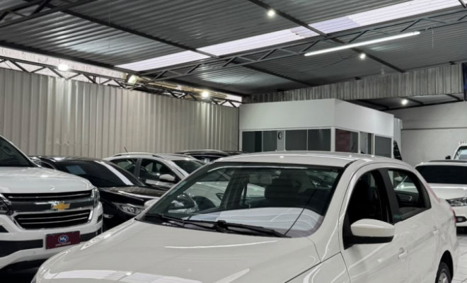 VW - VolksWagen VOYAGE 1.0/1.0 City Mi Total Flex 8V 4p 2014 Flex-2