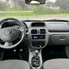 Renault Clio Sed. Expression 1.0 Hi-Flex - 2009-6