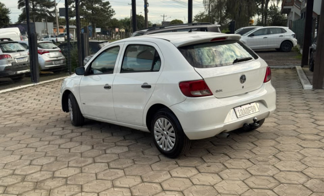 VW - VolksWagen Gol (novo) 1.0 Mi Total Flex 8V 4p 2010 Flex-3