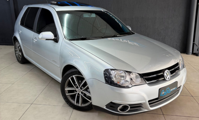 VW - VolksWagen Golf Sportline 1.6 Mi Total Flex 8V 4p 2011 Flex-2