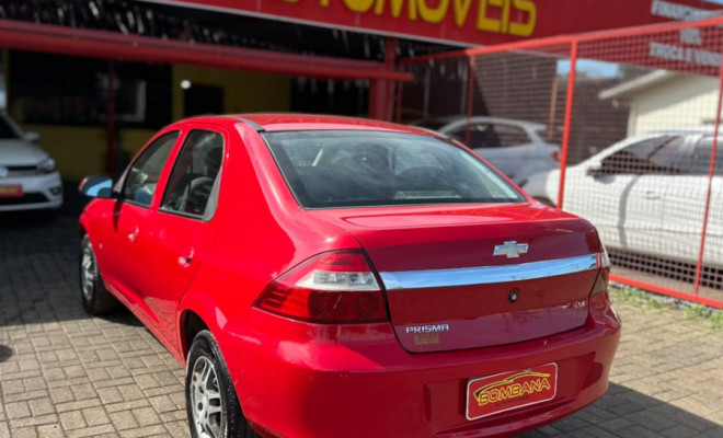GM - Chevrolet PRISMA  Sed. Maxx/ LT 1.4 8V ECONOF. 4p 2012 Gasolina-1