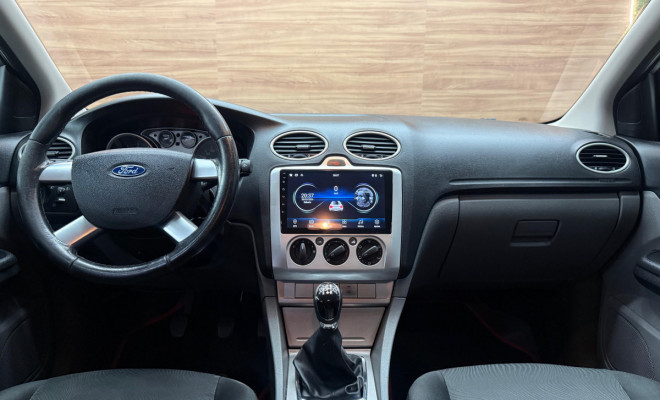 Ford Focus 1.6 S/SE/SE Plus Flex 8V/16V  5p 2013-4