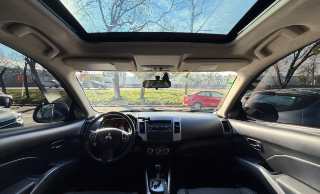 Mitsubishi OUTLANDER 2.0 16V 160cv Aut. 2013 Gasolina-5