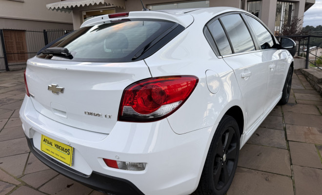 GM - Chevrolet CRUZE HB Sport LT 1.8 16V FlexP. 5p Aut 2013 Flex-3
