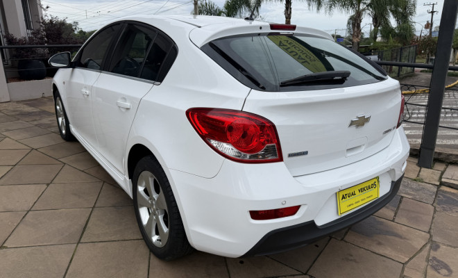 GM - Chevrolet CRUZE HB Sport LT 1.8 16V FlexP. 5p Aut 2013 Flex-3
