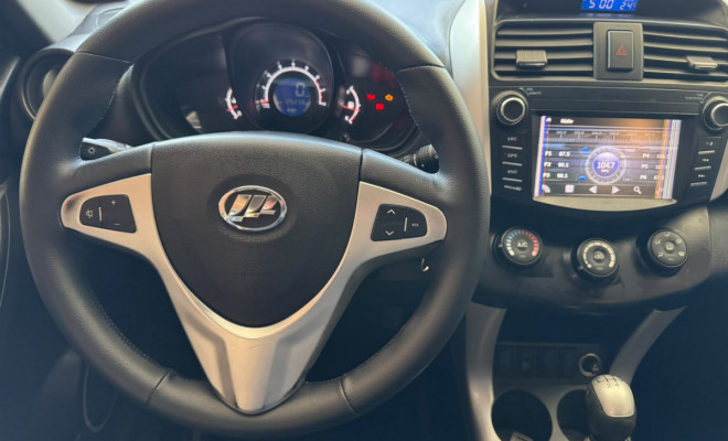LIFAN X60 1.8 16V 128cv 5p Mec. 2015 Gasolina-9