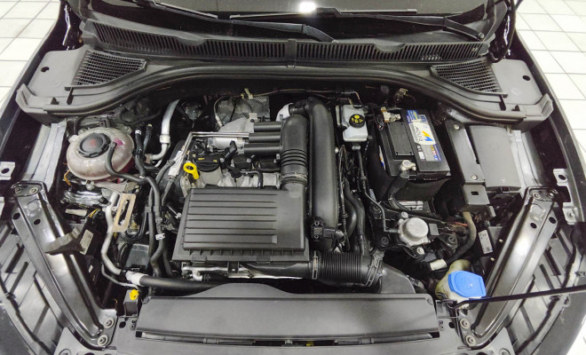 VW - VolksWagen JETTA R-Line 250 TSI 1.4 Flex 16V Aut. 2018 Flex-13