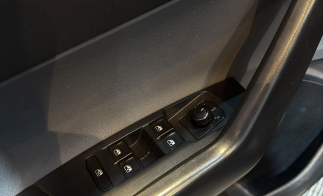VW - VolksWagen VIRTUS Highline 200 TSI 1.0 Flex 12V Aut 2019 Flex-9