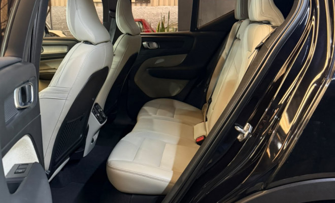 Volvo XC 40 T-4 INSCRIPTION 2.0 190cv FWD 2020 Gasolina-8
