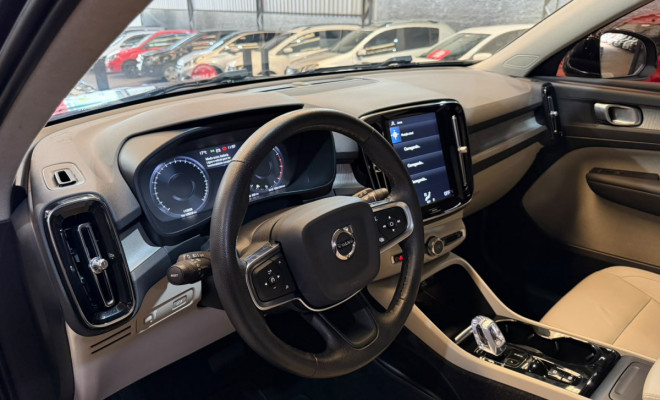 Volvo XC 40 T-4 INSCRIPTION 2.0 190cv FWD 2020 Gasolina-9