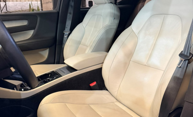 Volvo XC 40 T-4 INSCRIPTION 2.0 190cv FWD 2020 Gasolina-10