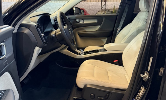 Volvo XC 40 T-4 INSCRIPTION 2.0 190cv FWD 2020 Gasolina-7