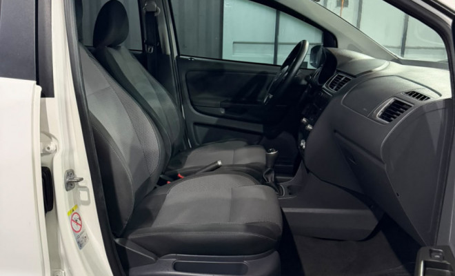 VW - VolksWagen SPACEFOX  SPORTLINE/HIGHLINE 1.6 T.Flex 2012 Flex-13