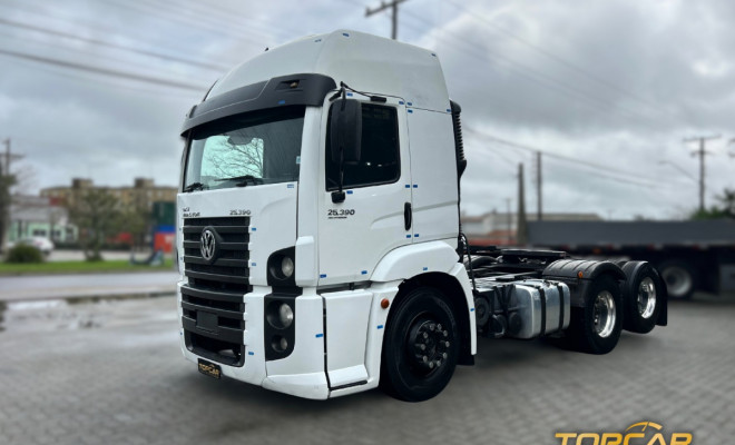 VOLKSWAGEN 25-390 E Constel. 6x2 2p (diesel)(E5) 2013 Diesel-1