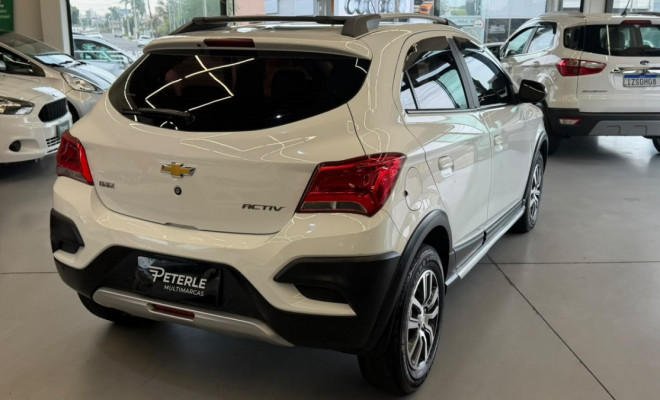 GM - Chevrolet ONIX HATCH ACTIV 1.4 8V Flex 5P Aut. 2018 Flex-10