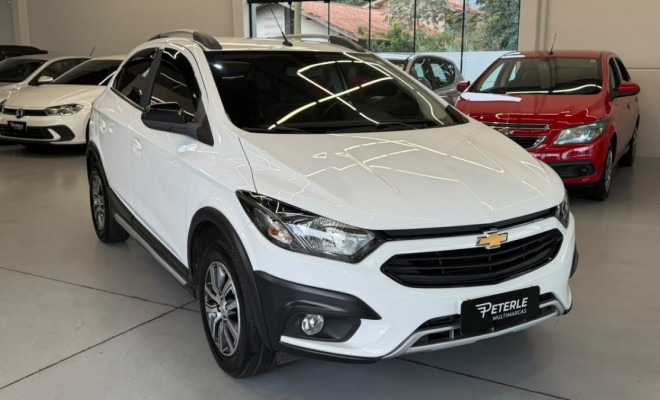 GM - Chevrolet ONIX HATCH ACTIV 1.4 8V Flex 5P Aut. 2018 Flex-6