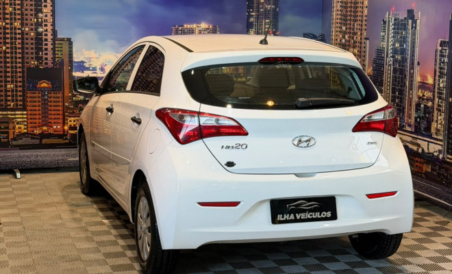 Hyundai HB20 Unique 1.0 Flex 12V Mec. 2014 Flex-1