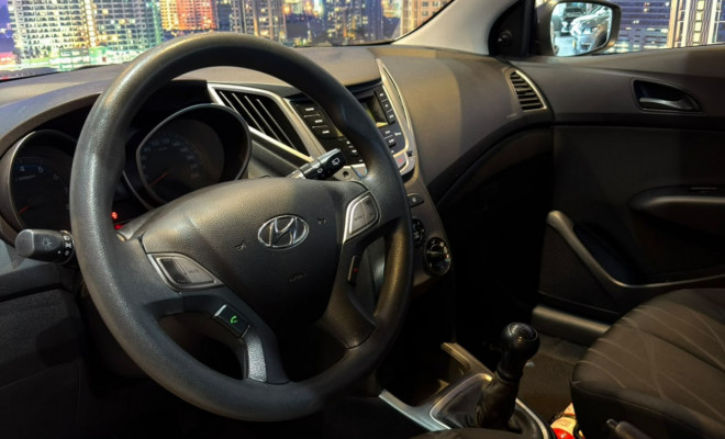 Hyundai HB20 Unique 1.0 Flex 12V Mec. 2014 Flex-9