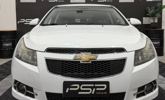GM - Chevrolet CRUZE HB Sport LT 1.8 16V FlexP. 5p Aut 2014 Flex-9