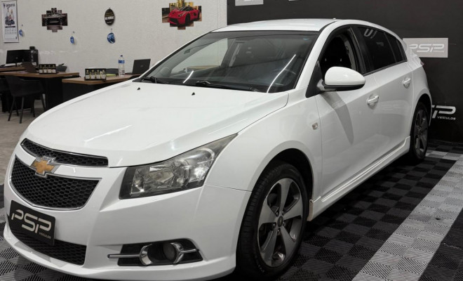 GM - Chevrolet CRUZE HB Sport LT 1.8 16V FlexP. 5p Aut 2014 Flex-1