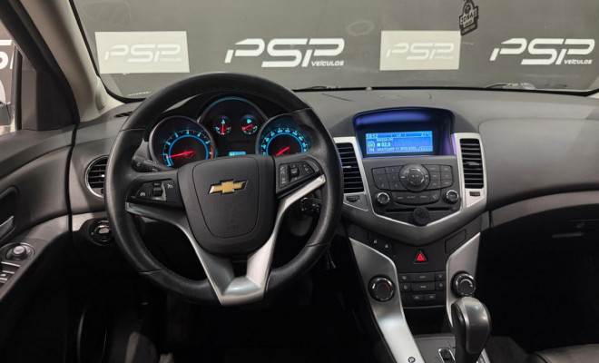 GM - Chevrolet CRUZE HB Sport LT 1.8 16V FlexP. 5p Aut 2014 Flex-12