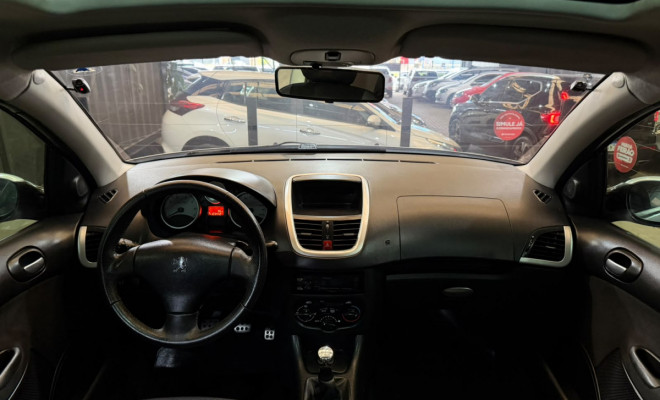 Peugeot 207 QUIKSILVER 1.4 Flex 8V 5p 2010 Flex-5