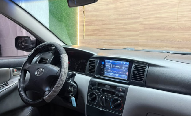 Toyota Corolla XEi 1.8/1.8 Flex 16V Aut. 2005-9