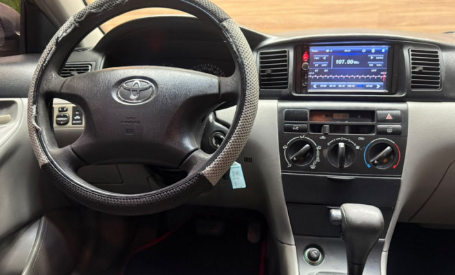 Toyota Corolla XEi 1.8/1.8 Flex 16V Aut. 2005-5