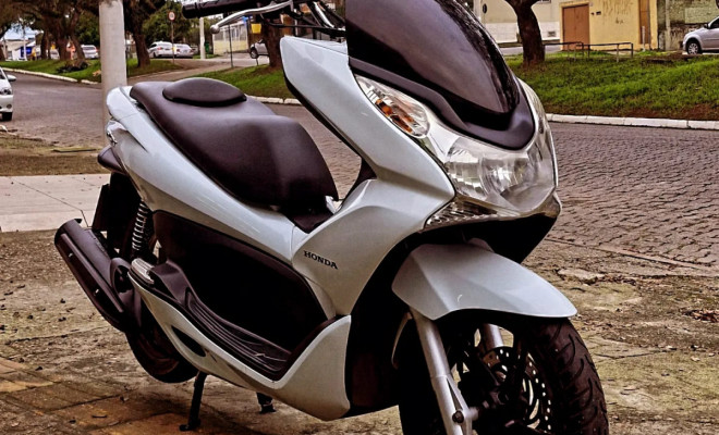 HONDA PCX 150cc ano 2015 automatica-0