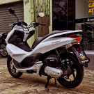 HONDA PCX 150cc ano 2015 automatica-1