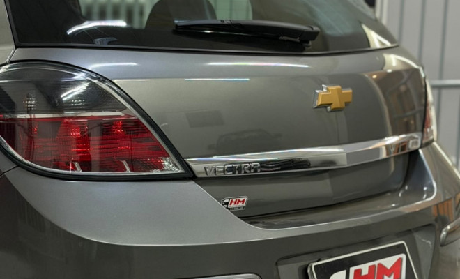 GM - Chevrolet Vectra GT 2.0 MPFI 8V FlexPower Mec. 2010 Flex-18