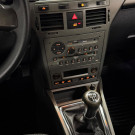GM - Chevrolet Vectra GT 2.0 MPFI 8V FlexPower Mec. 2010 Flex-8