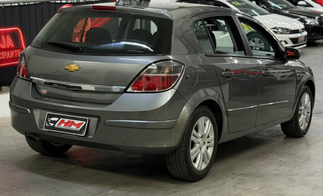 GM - Chevrolet Vectra GT 2.0 MPFI 8V FlexPower Mec. 2010 Flex-2