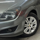 GM - Chevrolet Vectra GT 2.0 MPFI 8V FlexPower Mec. 2010 Flex-21