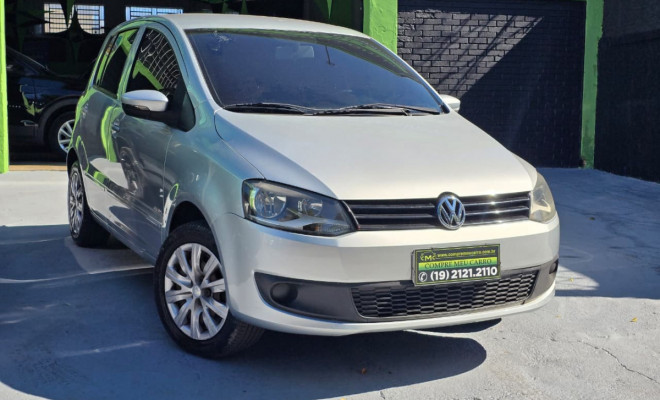 VW - VolksWagen Fox 1.0 Mi Total Flex 8V 5p 2012 Flex-1