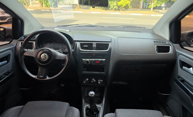 VW - VolksWagen Fox 1.0 Mi Total Flex 8V 5p 2012 Flex-7
