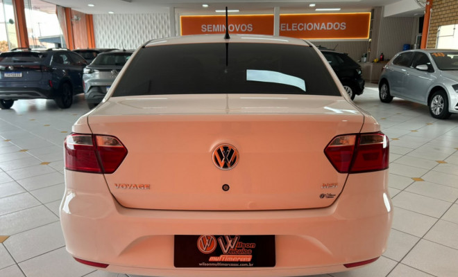 VW - VolksWagen VOYAGE Trendline 1.6 T.Flex 8V 4p 2018 Flex-4