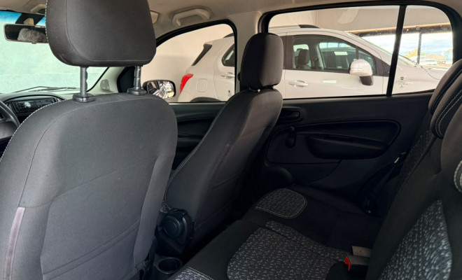 Fiat UNO ATTRACTIVE 1.0 Fire Flex 8V 5p 2021 Flex-4