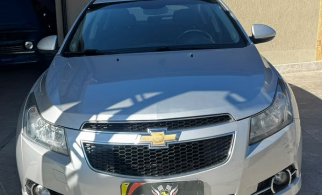 GM - Chevrolet CRUZE HB Sport LT 1.8 16V FlexP. 5p Mec 2014 Flex-1