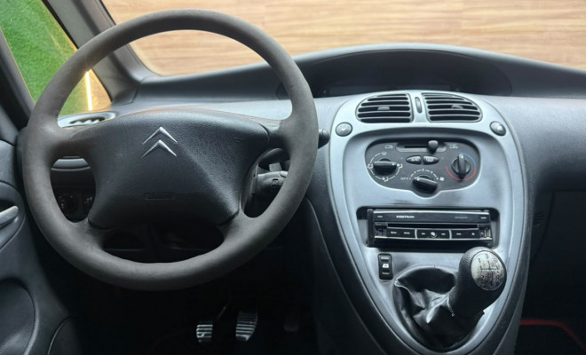Citroën Xsara Picasso GLX 1.6/ 1.6 Flex 16V 2011-5