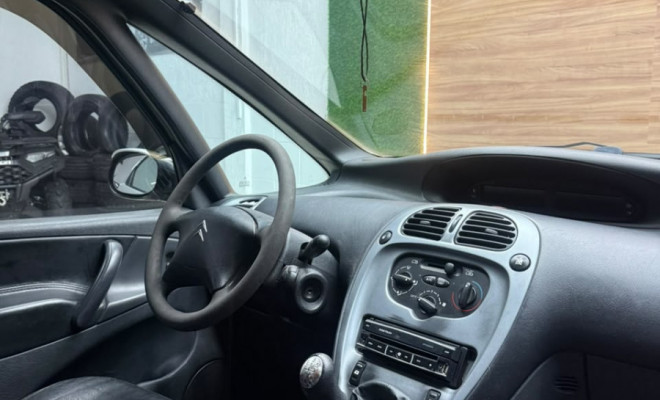 Citroën Xsara Picasso GLX 1.6/ 1.6 Flex 16V 2011-8