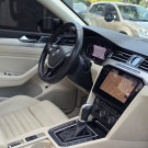 VW - VolksWagen Passat Highline 2.0 TSI 220cv Tip. 2019 Gasolina-9