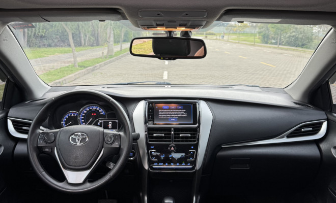 Toyota YARIS XLS Connect Sed. 1.5 Flex 16V Aut. 2020 Flex-7
