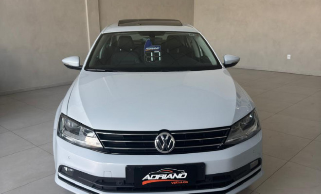 Jetta Comfortline 1.4 TSI Aut. 2017 - Completíssimo, Premium e com Baixa Quilometragem!-0