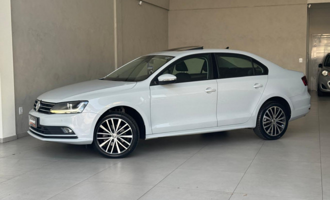 Jetta Comfortline 1.4 TSI Aut. 2017 - Completíssimo, Premium e com Baixa Quilometragem!-16