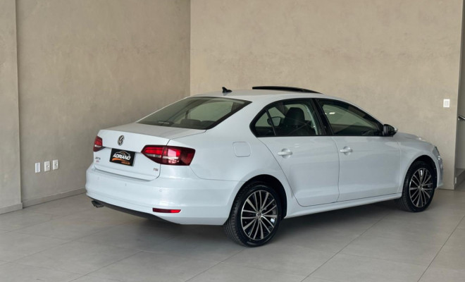 Jetta Comfortline 1.4 TSI Aut. 2017 - Completíssimo, Premium e com Baixa Quilometragem!-18