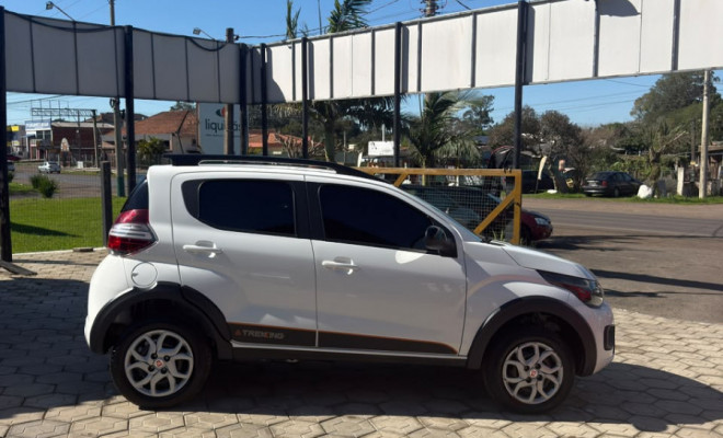 Fiat MOBI TREKKING 1.0 Flex 5p. 2024 Flex-0